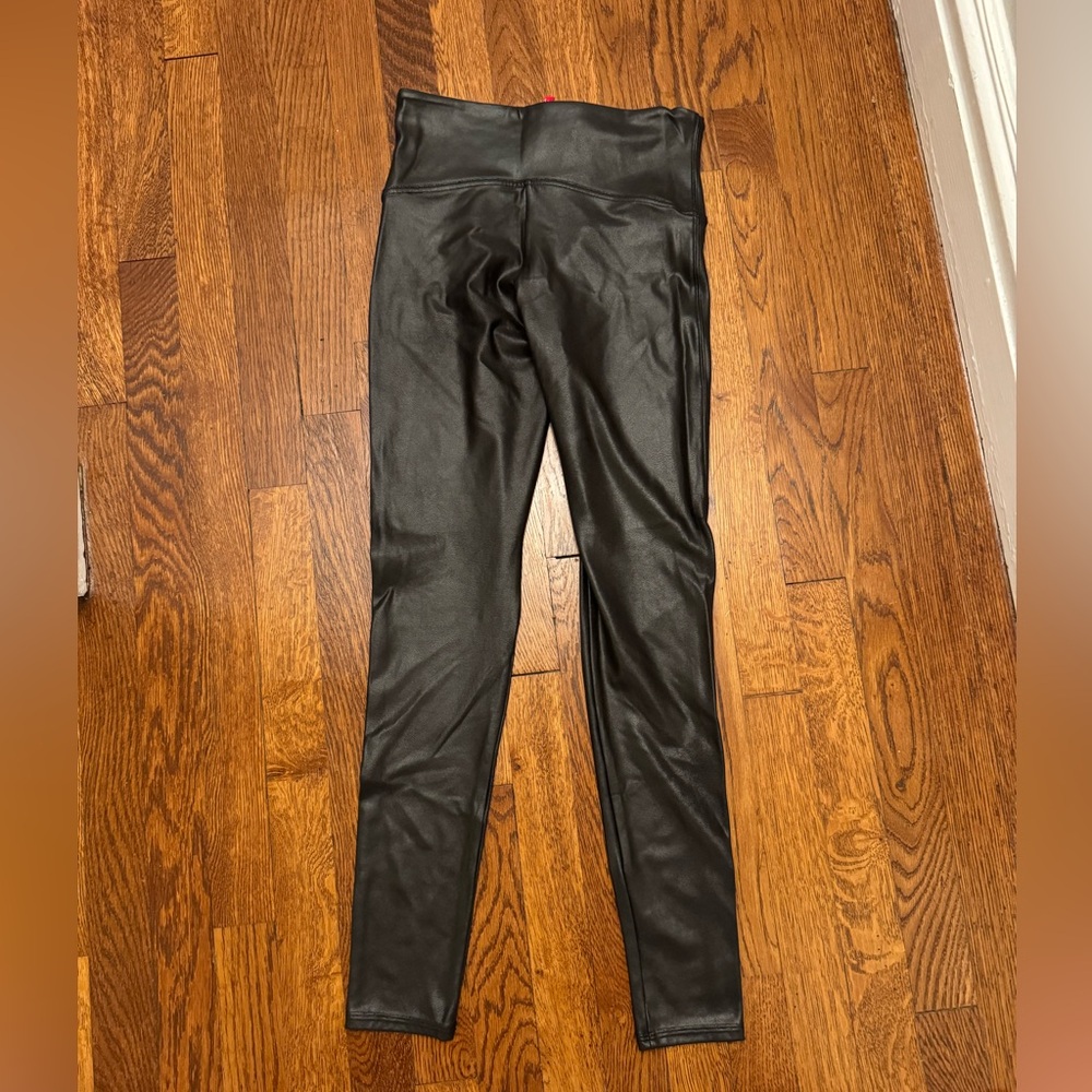 Spanx Faux Leather Leggings Size L- Black